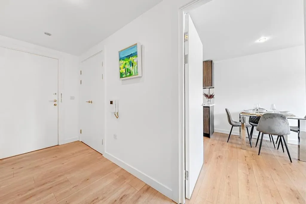 Luxury Apartment Lewisham - Zone 2 伦敦